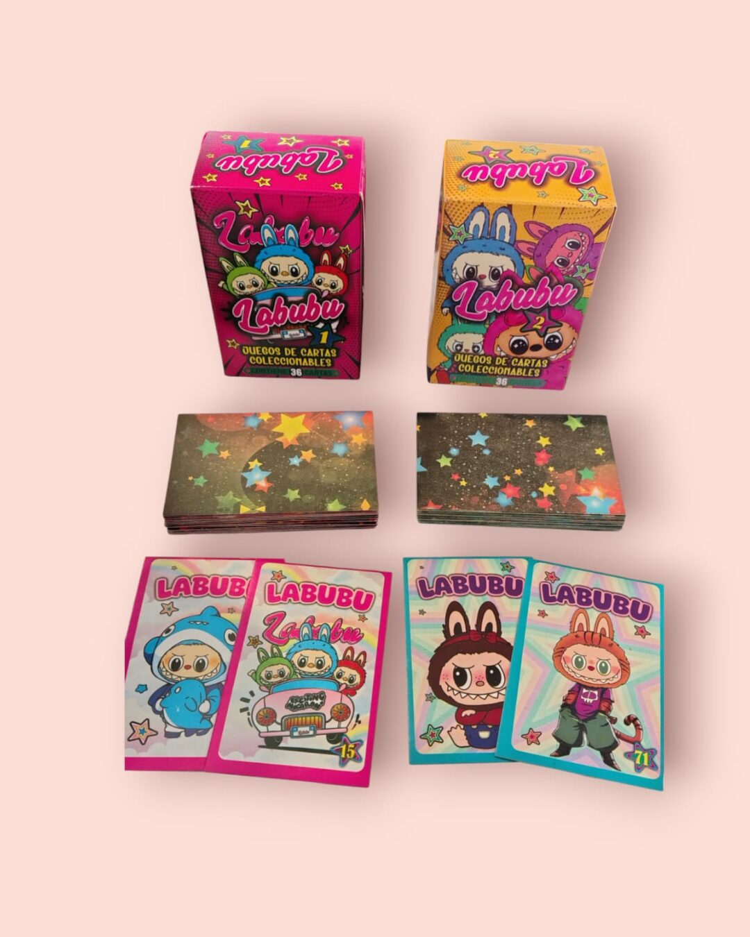 Cartas coleccionables de personajes (Capybara, Stich, Labubu y muchas más)